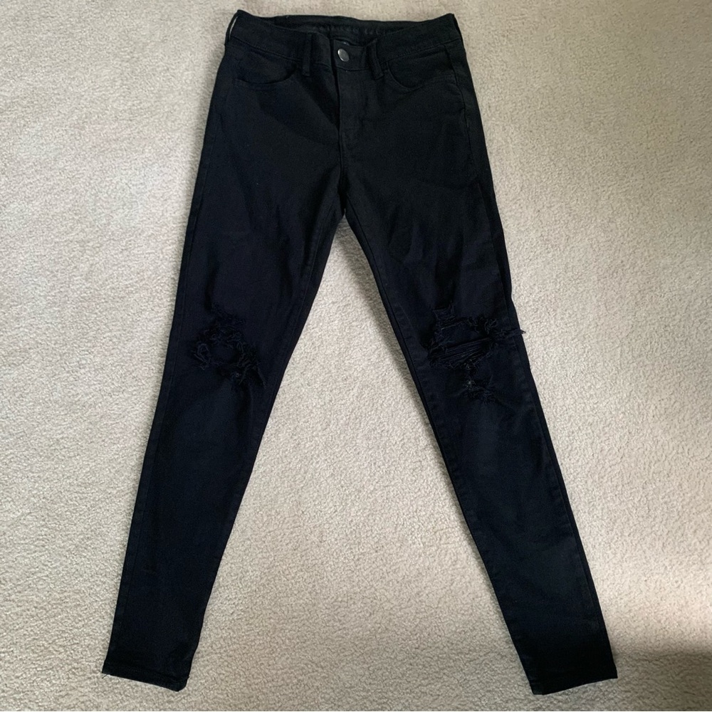 American Eagle Outfitters Next Level Stretch Black Distressed Jeans (Size 6)